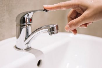 Desentupimento de pia