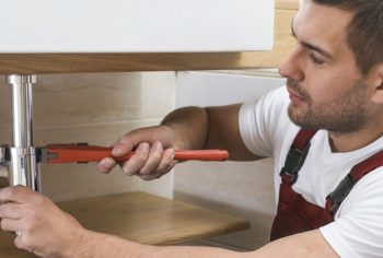 desentupir sem quebrar pisos e azulejos é possível