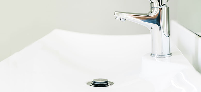 Desentupir pia com bicarbonato