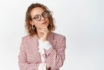 Qual é o papel do Síndico em resolver os problemas de entupimentos em condomínios?