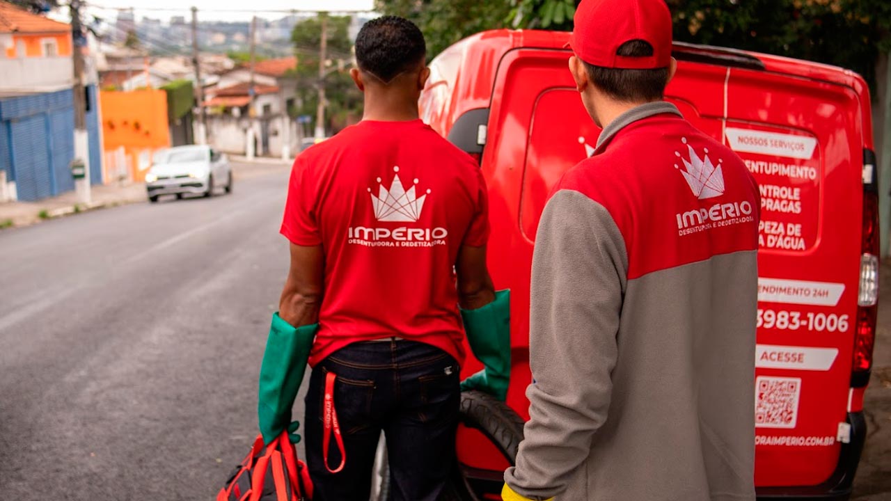 Desentupidora 24h no ABC Paulista: Quando Chamar e Como Funciona o Atendimento Emergencial